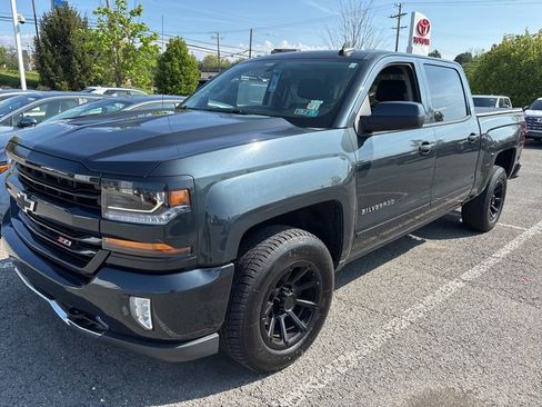 Used 2017 Chevrolet Silverado 1500 LT w/ All Star Edition AWD/4WD image 2