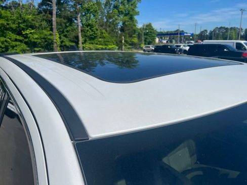 Used 2019 RAM 1500 Limited AWD/4WD image 5