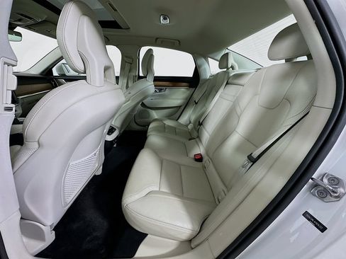 Used 2017 Volvo S90 T6 Inscription w/ Convenience Package AWD/4WD image 17