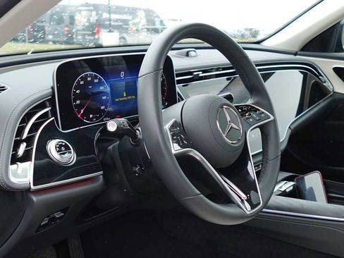 Certified 2026 Mercedes-Benz E 350 4MATIC Sedan image 30