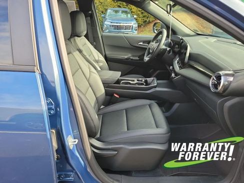 Used 2026 Chevrolet Equinox LT w/ Convenience Package II image 14