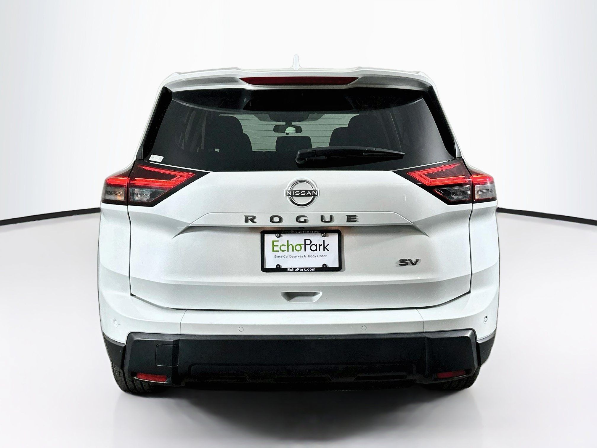 Used 2024 Nissan Rogue SV FWD image 7