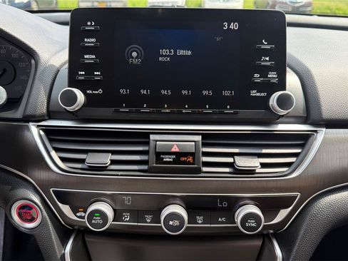 Used 2019 Honda Accord LX image 13