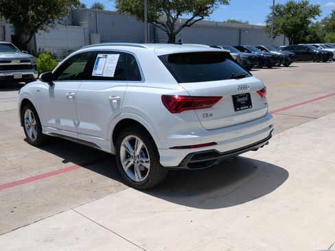 Used 2019 Audi Q3 2.0T Premium Plus AWD/4WD image 8