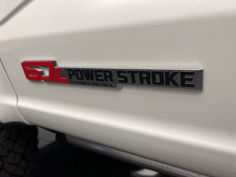 New 2026 Ford F250 Lariat w/ Tremor Off-Road Package image 43