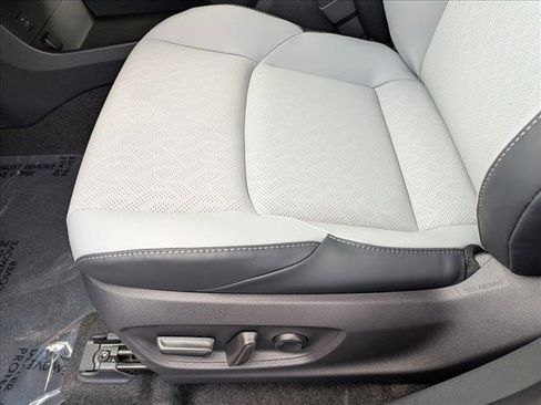 New 2026 Subaru Solterra Premium image 4