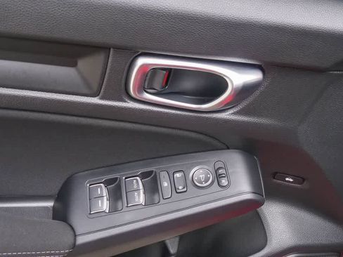 Used 2023 Honda Civic Sport image 18