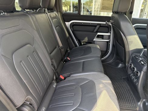 Used 2020 Land Rover Defender 110 First Edition AWD/4WD image 15