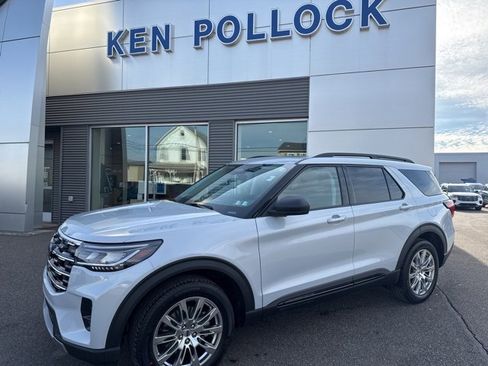 New 2026 Ford Explorer Active w/ Active Comfort Package image 2