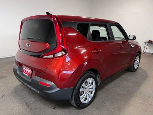 Used 2020 Kia Soul LX FWD image 3