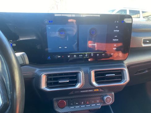 Used 2024 Ford Mustang Premium image 13