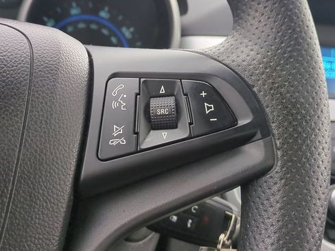Used 2016 Chevrolet Cruze LT image 24