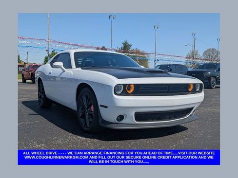 Used 2020 Dodge Challenger GT w/ Blacktop Package AWD/4WD image 1