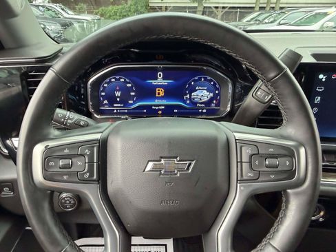 Used 2023 Chevrolet Silverado 1500 RST w/ Z71 Off-Road Package AWD/4WD image 27