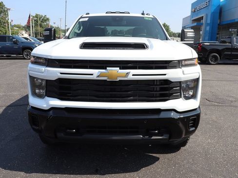 New 2026 Chevrolet Silverado 2500 Custom w/ Custom Value Package AWD/4WD image 25