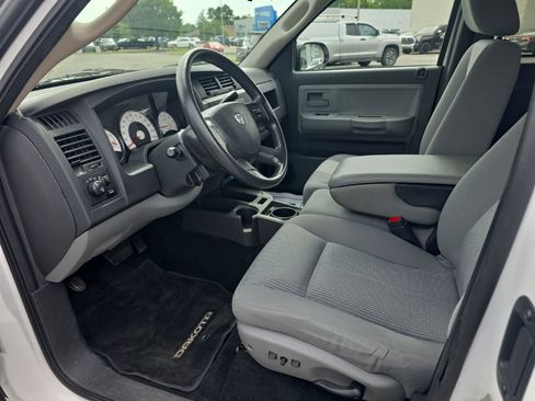Used 2011 Dodge Dakota Big Horn RWD image 9