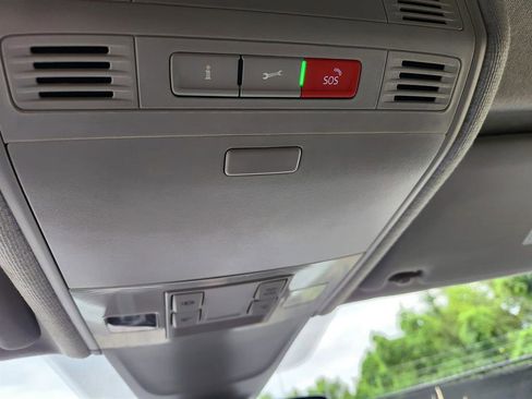 Certified 2024 Volkswagen Tiguan S image 36