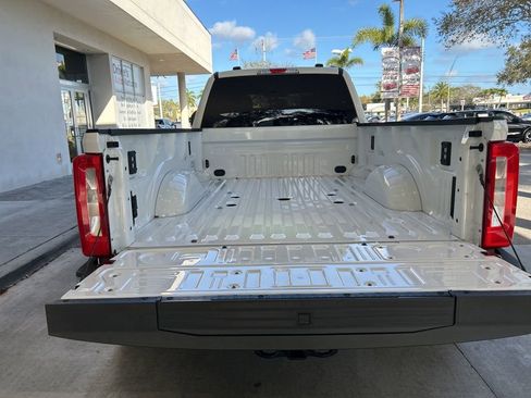 Used 2024 Ford F350 XLT image 33