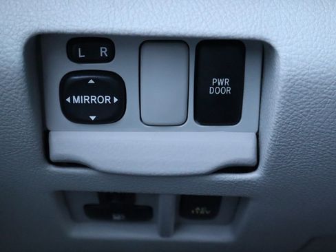 Used 2006 Lexus RX 400h image 35