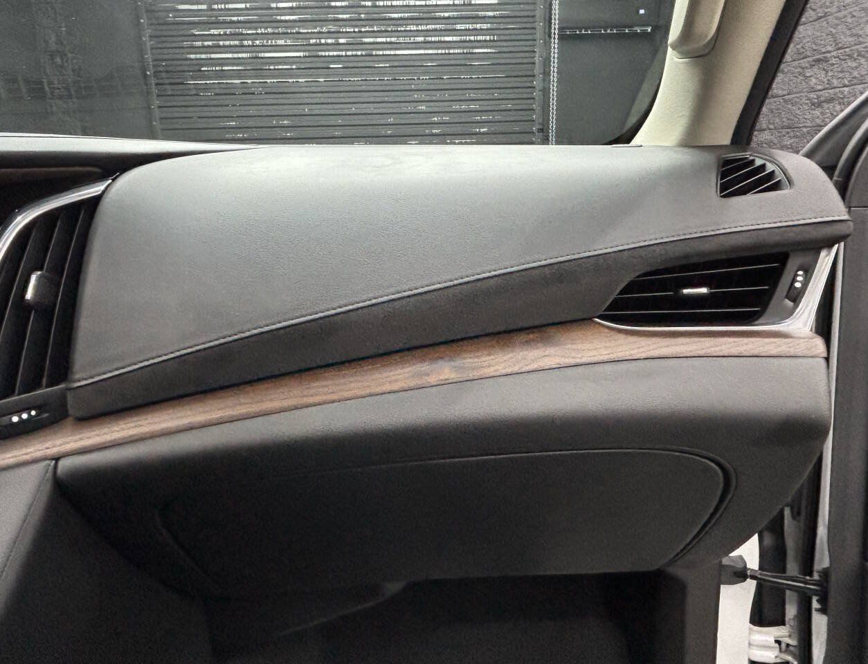 Used 2016 Cadillac Escalade Premium AWD/4WD image 40