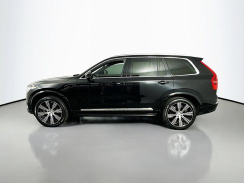 Used 2023 Volvo XC90 B6 Ultimate w/ Protection Package Premier AWD/4WD image 4