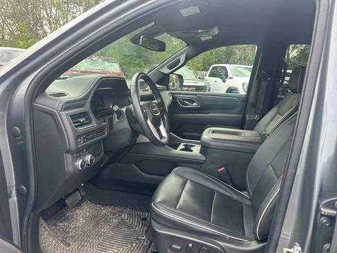 Used 2022 GMC Yukon SLT AWD/4WD image 6