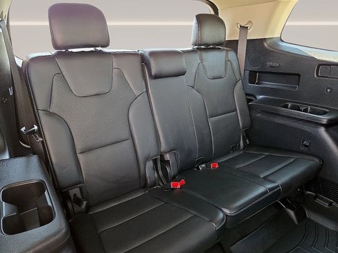 Used 2024 Kia Telluride S w/ S Sunroof Package FWD image 11