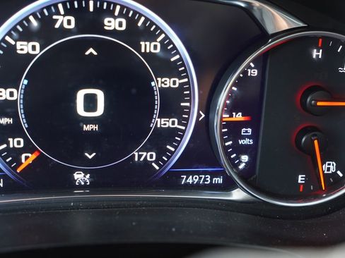 Certified 2023 Chevrolet Traverse Premier w/ Redline Edition AWD/4WD image 9