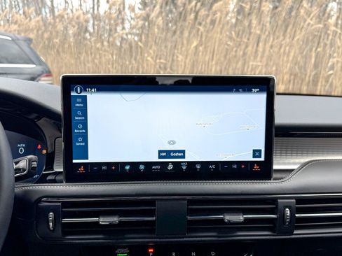 Used 2023 Lincoln Corsair AWD w/ Equipment Group 101A image 26