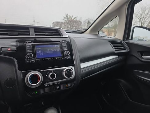 Used 2019 Honda Fit LX image 19