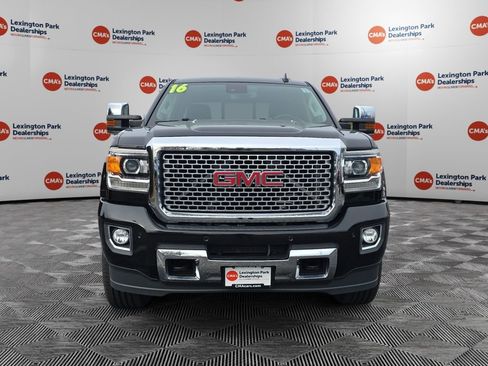 Used 2016 GMC Sierra 2500 Denali w/ Duramax Plus Package image 2