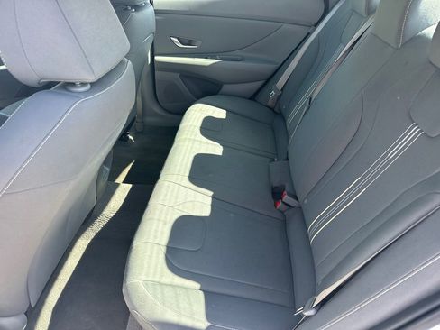 Certified 2025 Hyundai Elantra Sport image 20