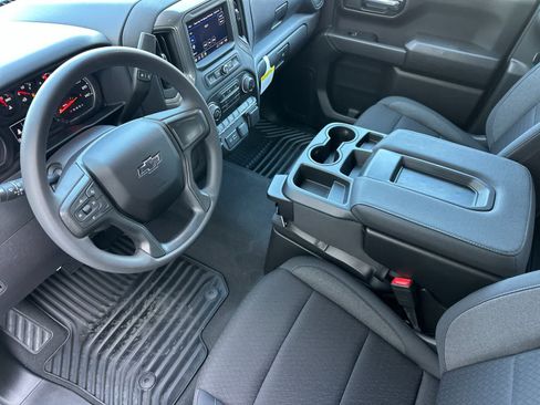 New 2026 Chevrolet Silverado 1500 Custom Trail Boss w/ LPO, Dark Essentials Package AWD/4WD image 11