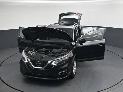 Used 2020 Nissan Rogue Sport SV FWD image 46