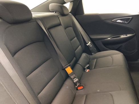 Used 2025 Chevrolet Malibu LT FWD image 19