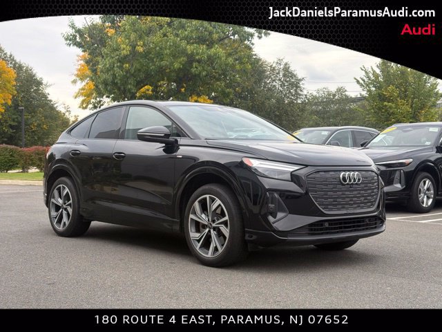 Certified 2023 Audi Q4 e-tron Premium Plus w/ Premium Plus AWD/4WD image 3