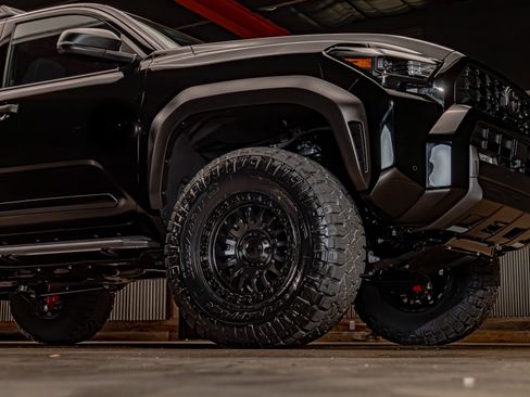 Used 2026 Toyota 4Runner TRD Off-Road AWD/4WD image 16