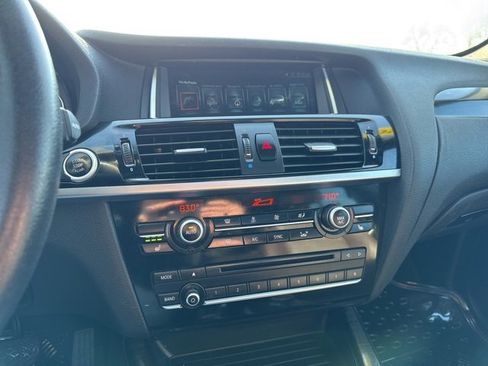 Used 2017 BMW X3 xDrive28i image 12