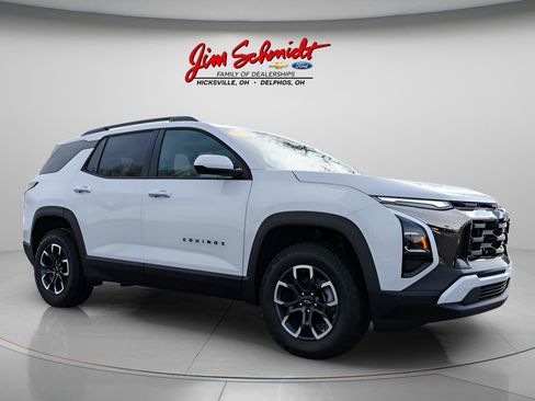 New 2026 Chevrolet Equinox ACTIV w/ Convenience Package III AWD/4WD image 1