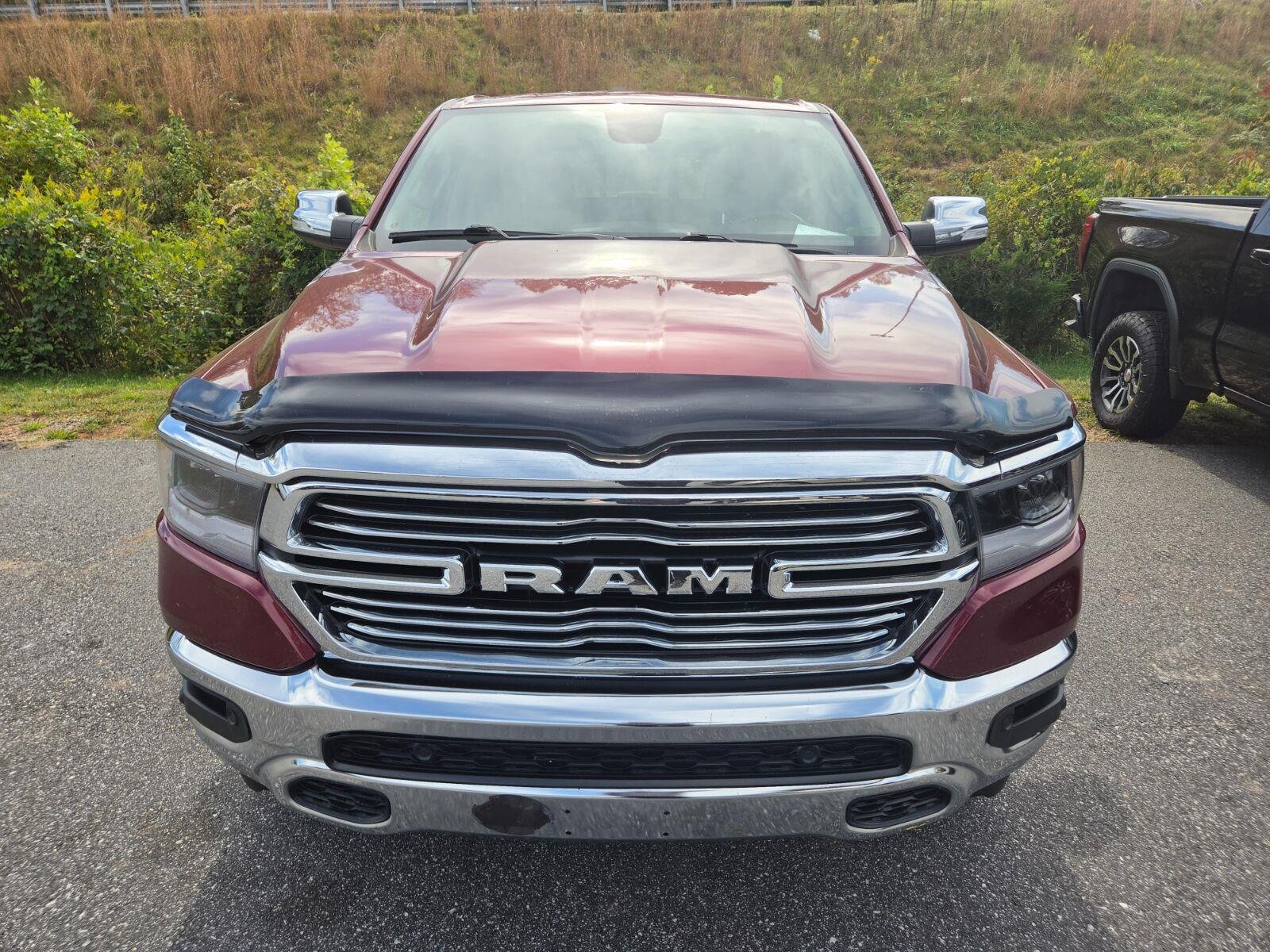 Used 2019 RAM 1500 Laramie AWD/4WD image 2