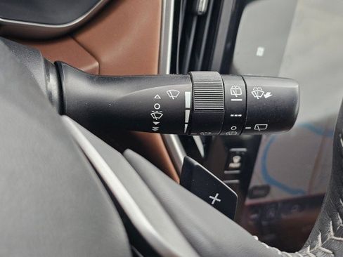 Used 2020 Subaru Outback Touring XT AWD/4WD image 39