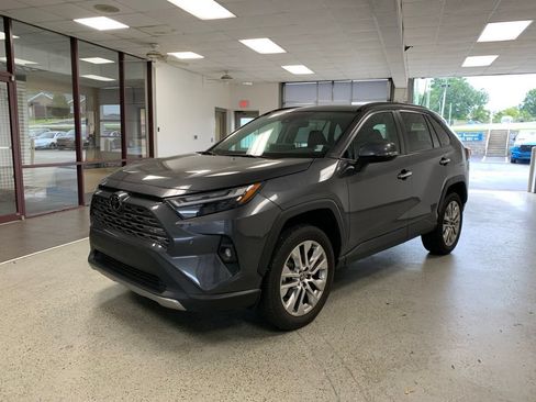 Used 2024 Toyota RAV4 Limited FWD image 2
