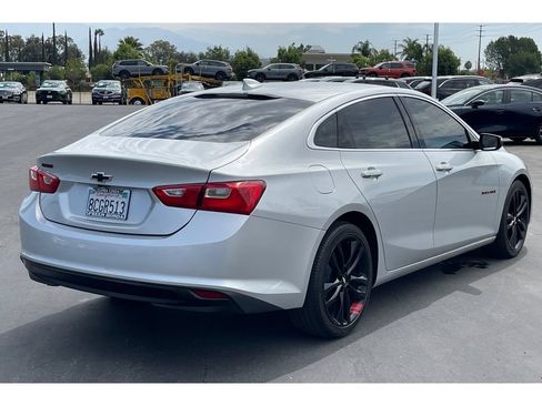 Used 2018 Chevrolet Malibu LT w/ Redline Edition FWD image 6