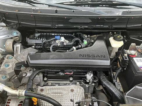 Used 2015 Nissan Rogue SV AWD/4WD image 31