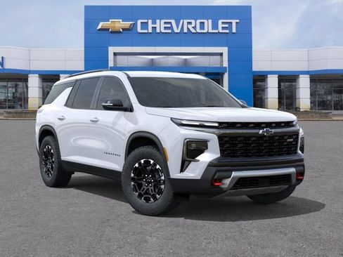 New 2027 Chevrolet Traverse Z71 w/ Driver Confidence Package AWD/4WD image 7