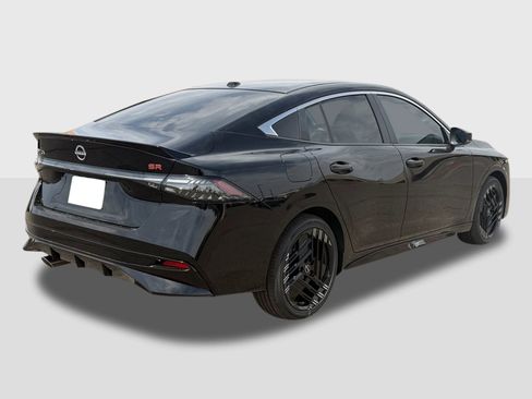 New 2026 Nissan Sentra SR FWD image 6