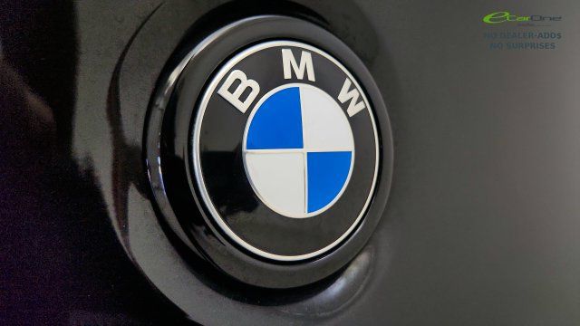Used 2024 BMW X4 xDrive30i w/ Premium Package AWD/4WD image 32