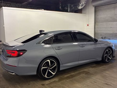 Used 2022 Honda Accord Sport image 3
