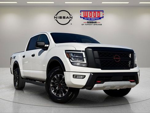 Certified 2024 Nissan Titan PRO-4X image 3