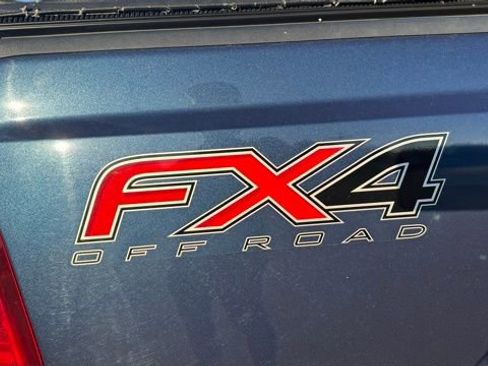 Used 2015 Ford F250 Lariat w/ Chrome Package image 11